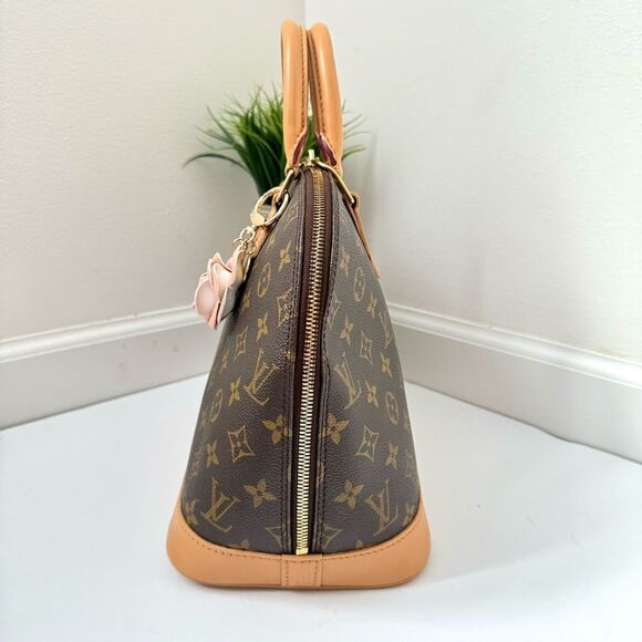 ✅100%AUTH✅LOUIS VUITTON ALMA PM - Picture 7 of 16